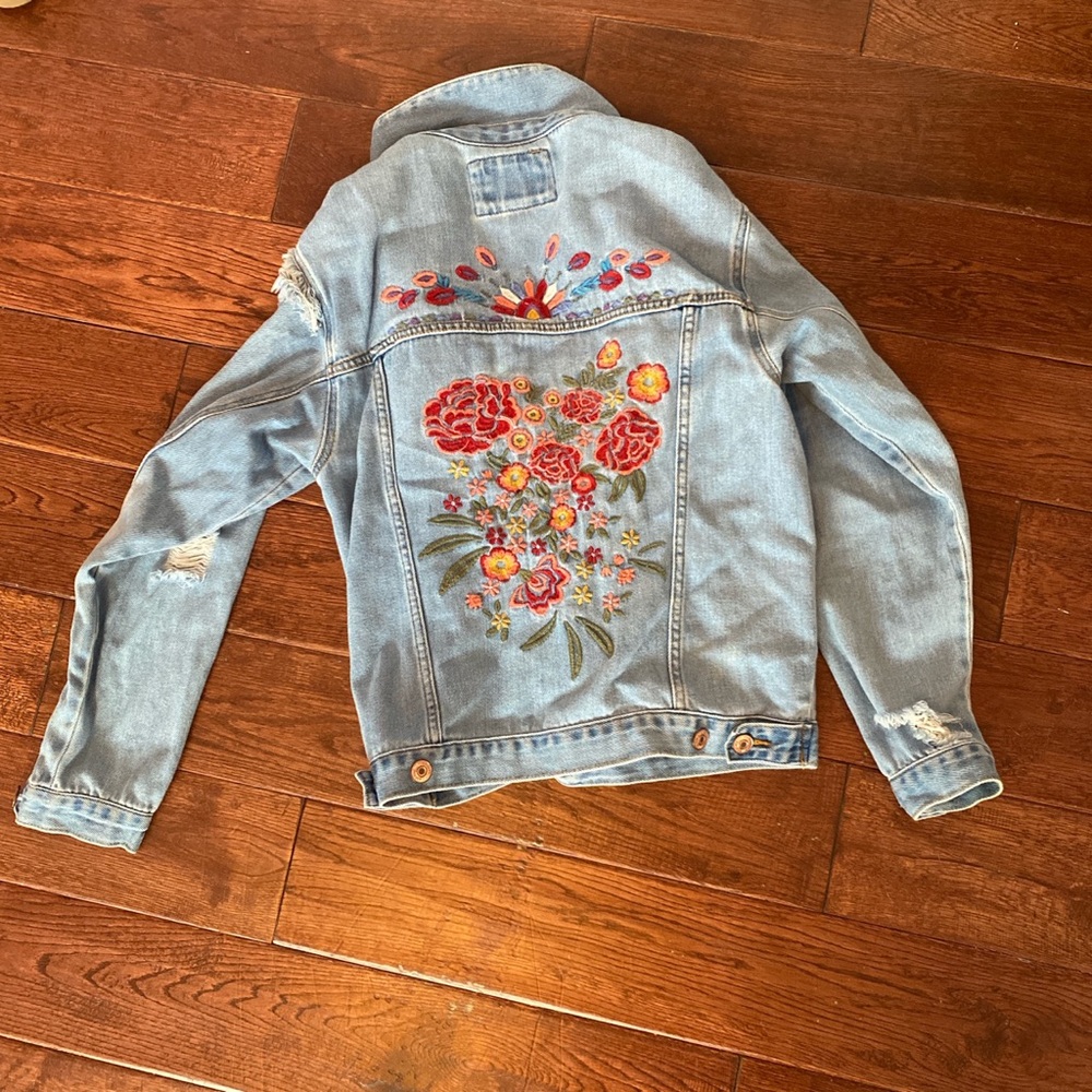 Worn once Denim Jacket
